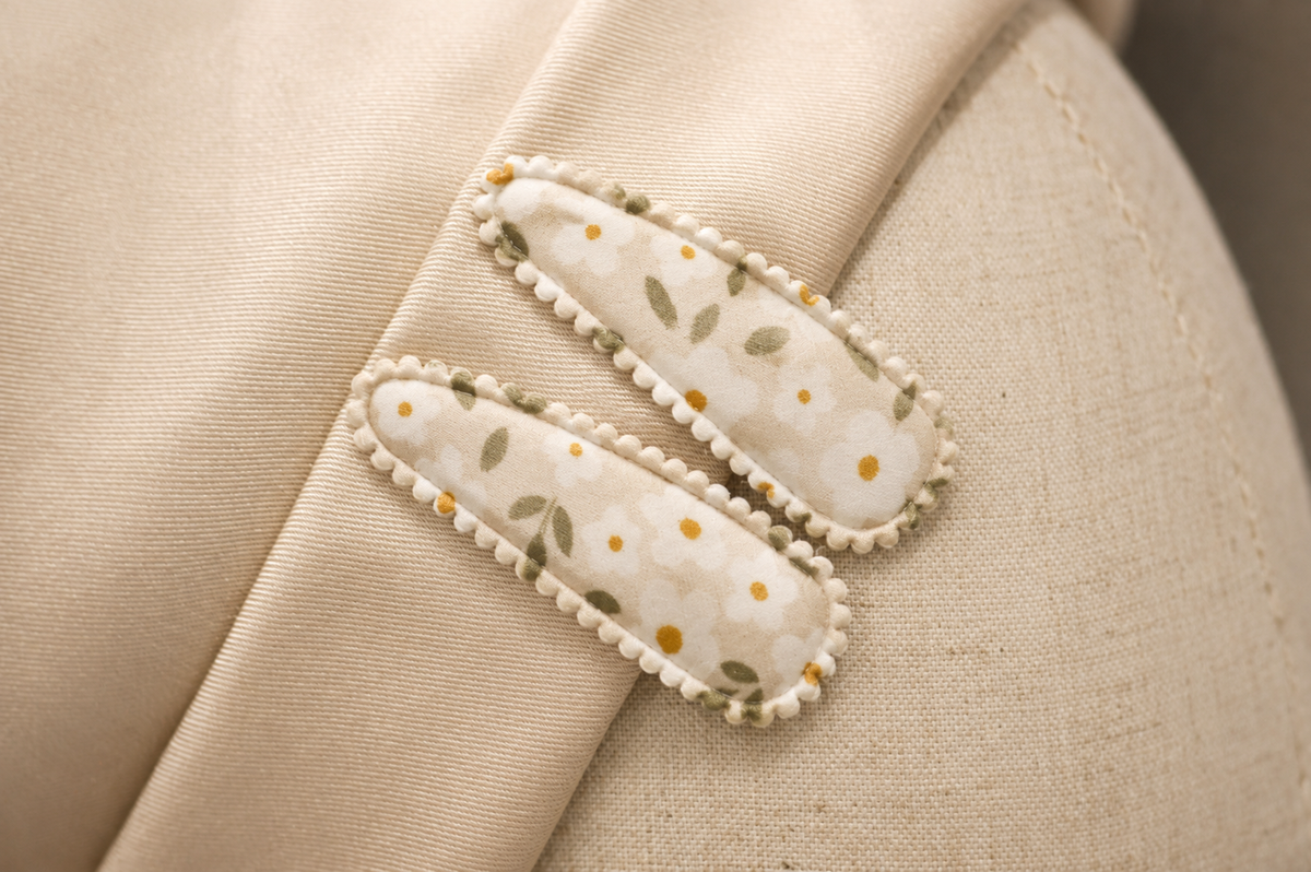 Daisy Linen - Liberty of London Clips