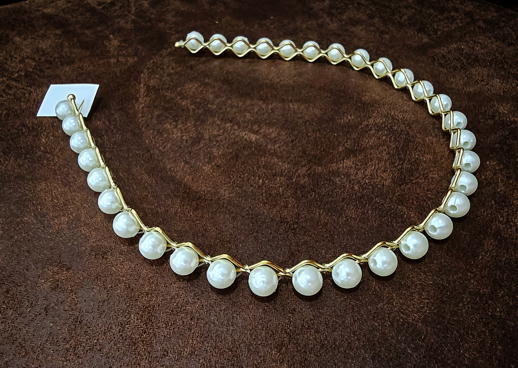 Dainty Pearl Headband
