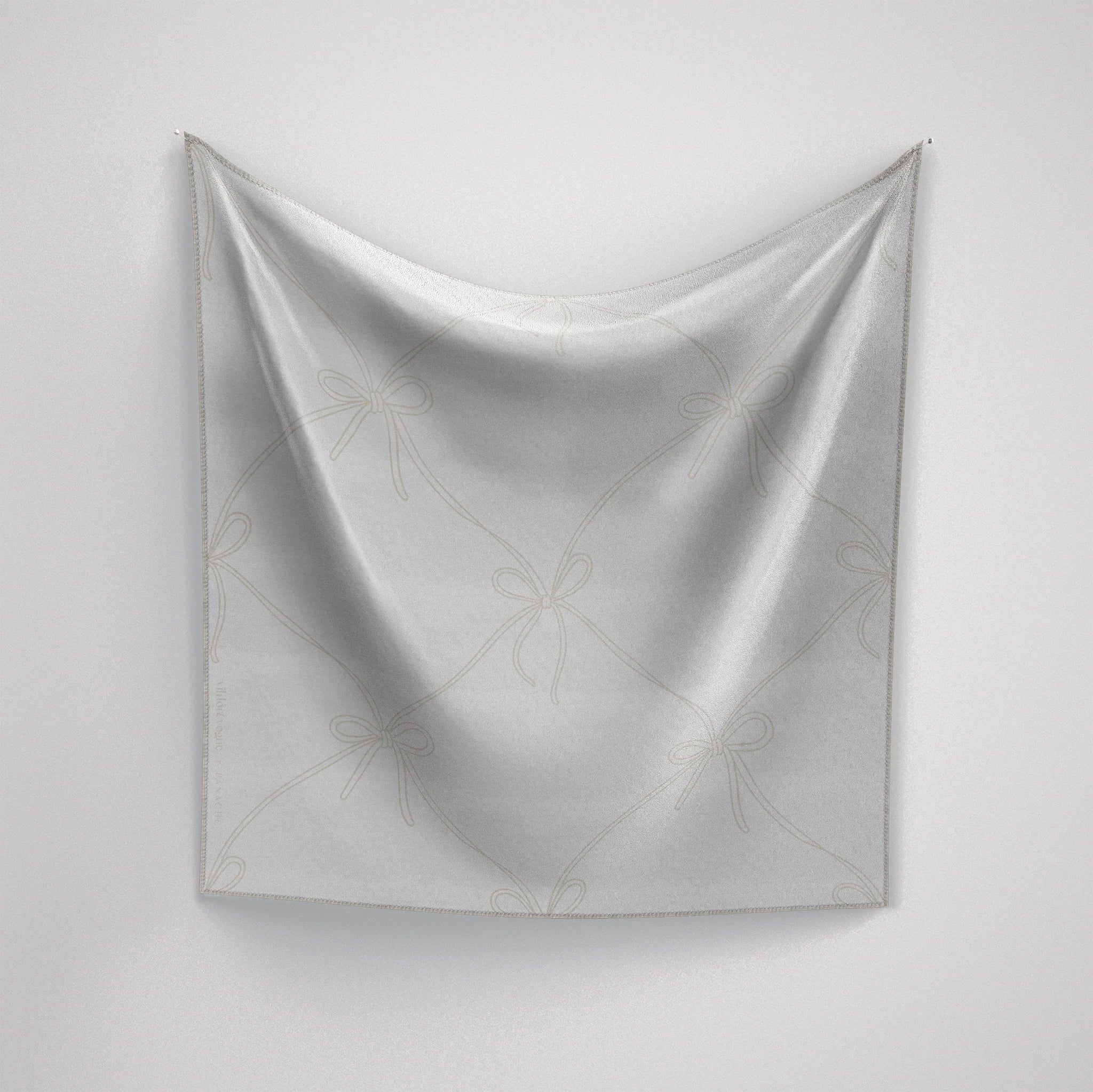 Trellis Bow Tiyâ - Panache Heritage Scarf